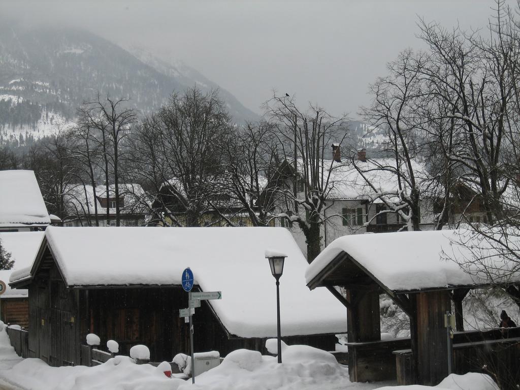 Gästehaus Nicole Garmisch-Partenkirchen Exterior foto