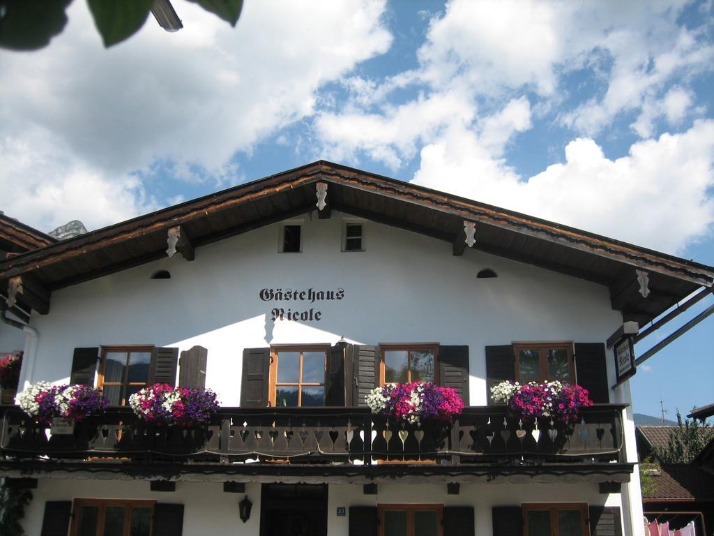 Gästehaus Nicole Garmisch-Partenkirchen Exterior foto